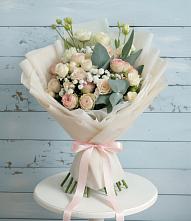 Букет цветов из:  Розы и Лизиантусы #REPLACE_PRED# Первомайский