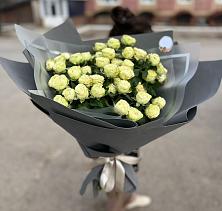 Букет Белые кустовые розы Солинеро #REPLACE_PRED# Первомайский