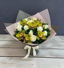 Букет цветов из:  Орхидеи и Розы #REPLACE_PRED# Первомайский