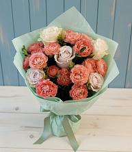 Букет цветов из:  Розы в Первомайский