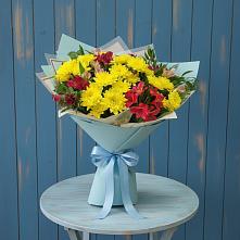 Букет цветов из:  Альстромерии и Хризантемы #REPLACE_PRED# Первомайский